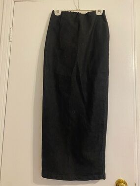 Forever 21 Black Maxi Skirt - Straight Silhouette